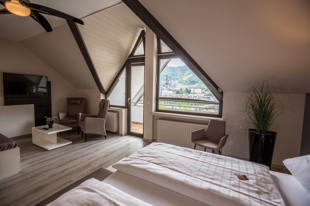Hotel Traumblick Cochem Bagian luar foto